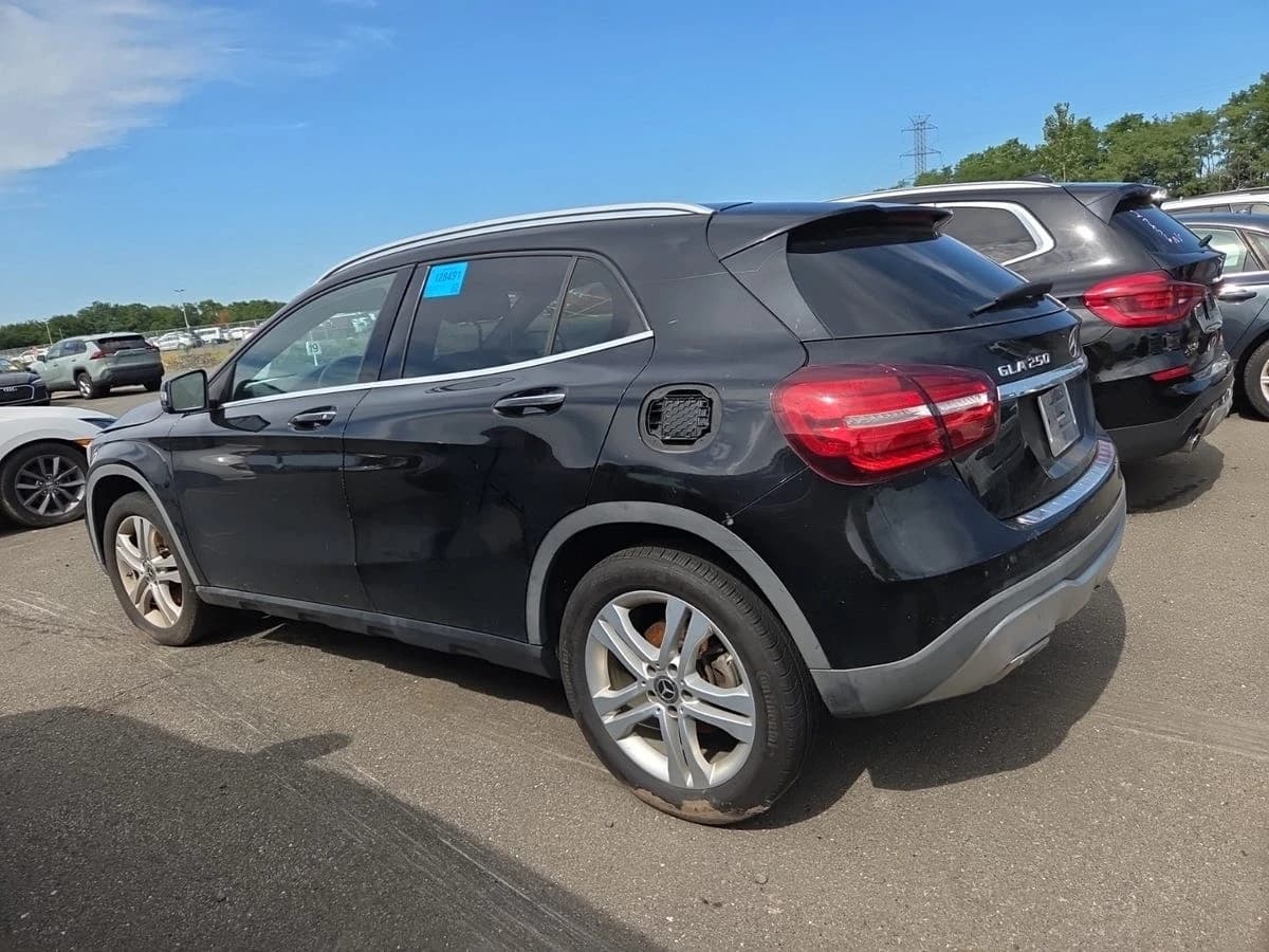 2020 Mercedes-Benz GLA 250 GLA 250 — photo 3