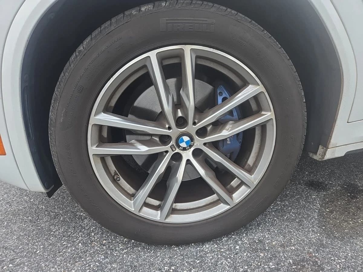 2018 BMW X3 M40i — photo 2