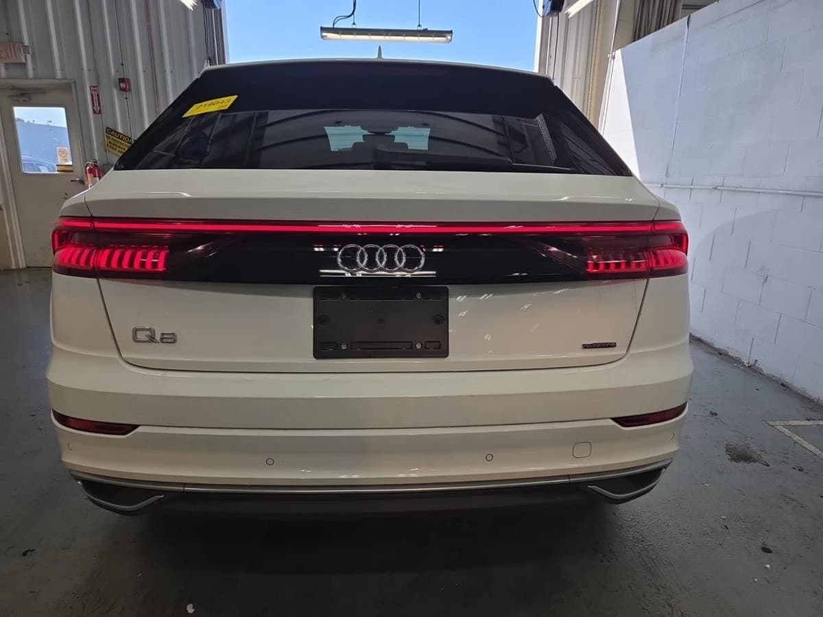 2019 Audi Q8 Premium Plus — photo 5
