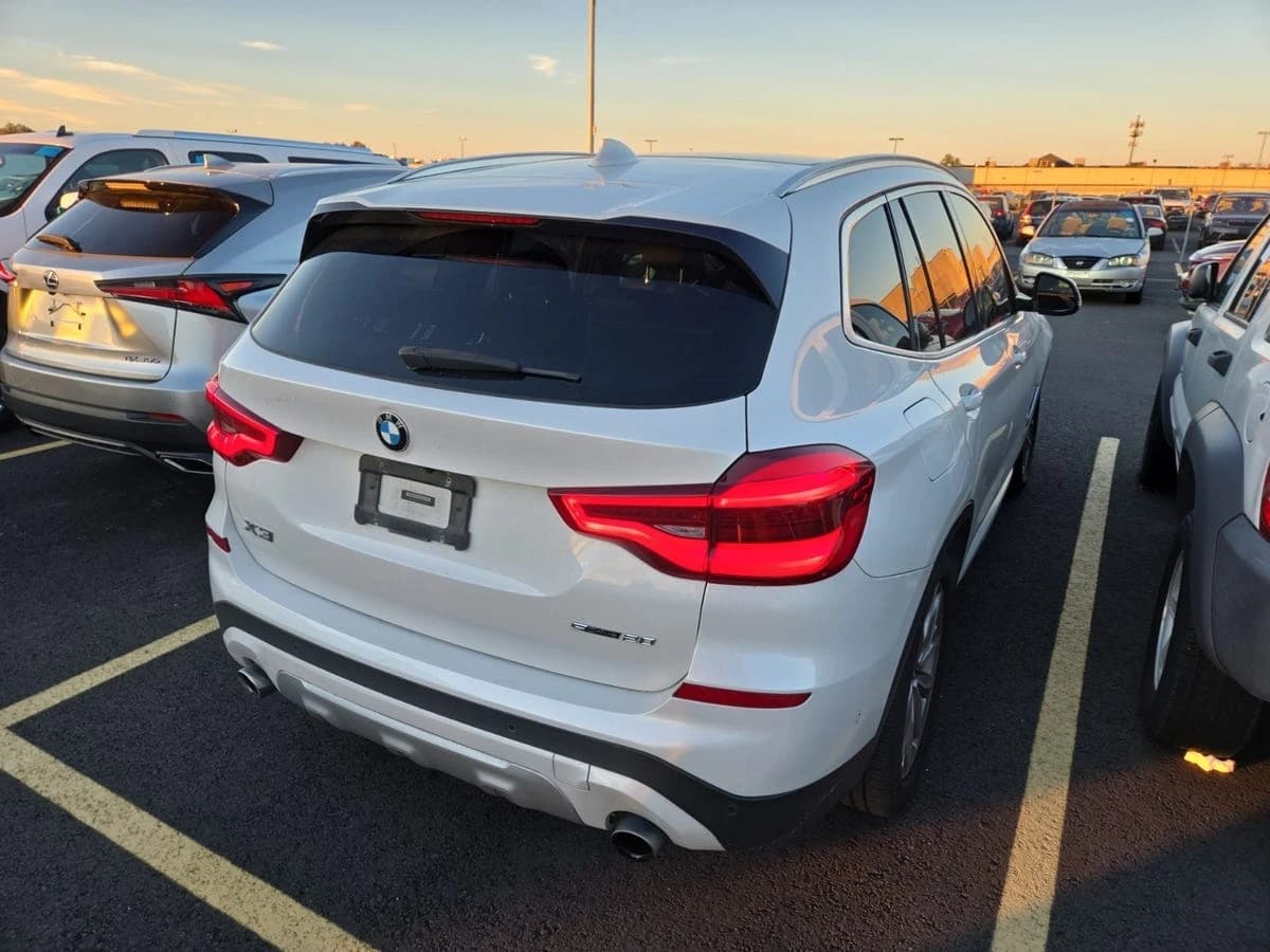 2019 BMW X3 sDrive30i — photo 5