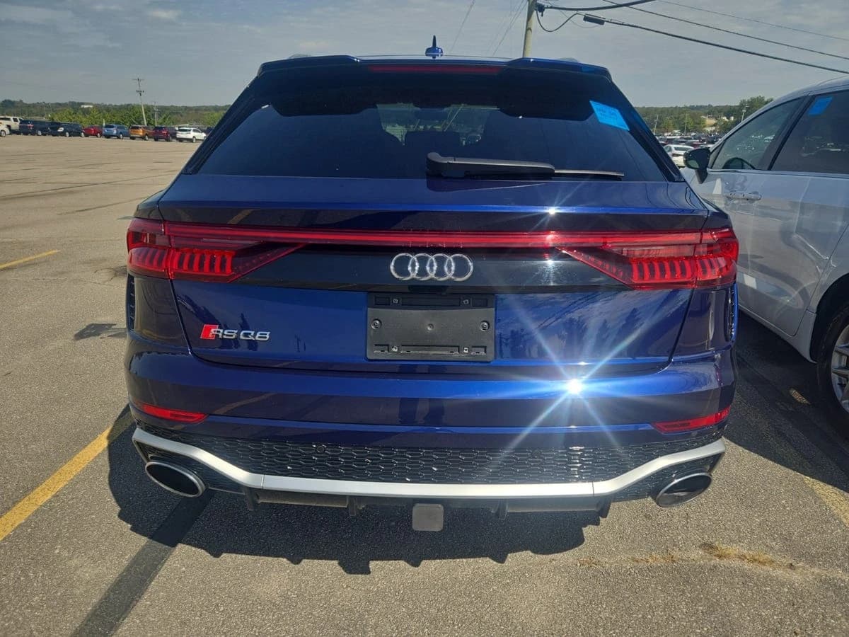 2021 Audi RS Q8 4.0T — photo 4