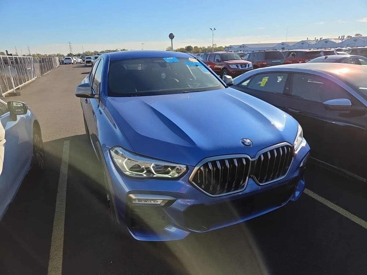2020 BMW X6 M50i — photo 6