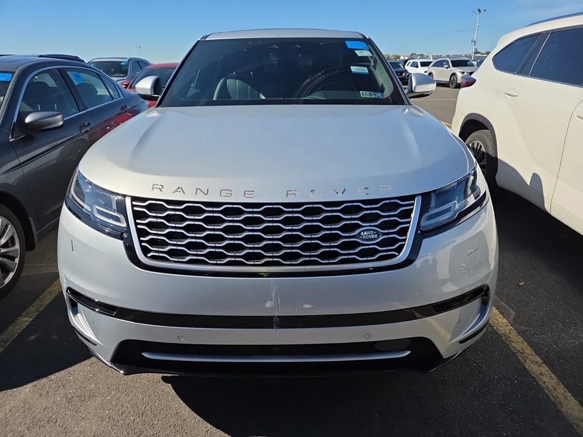 2023 Land Rover Range Rover Velar S — photo 7