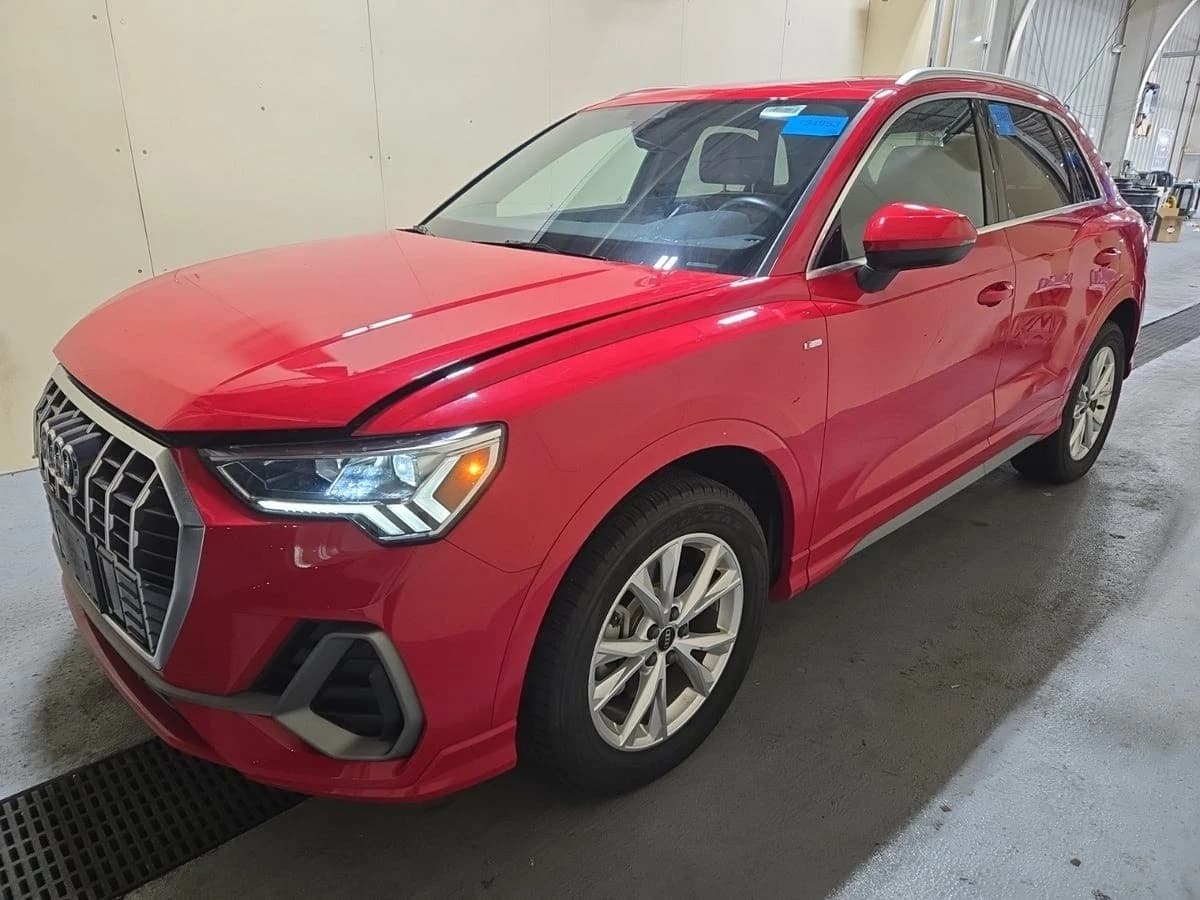 2022 Audi Q3 S line Premium Plus — photo 1