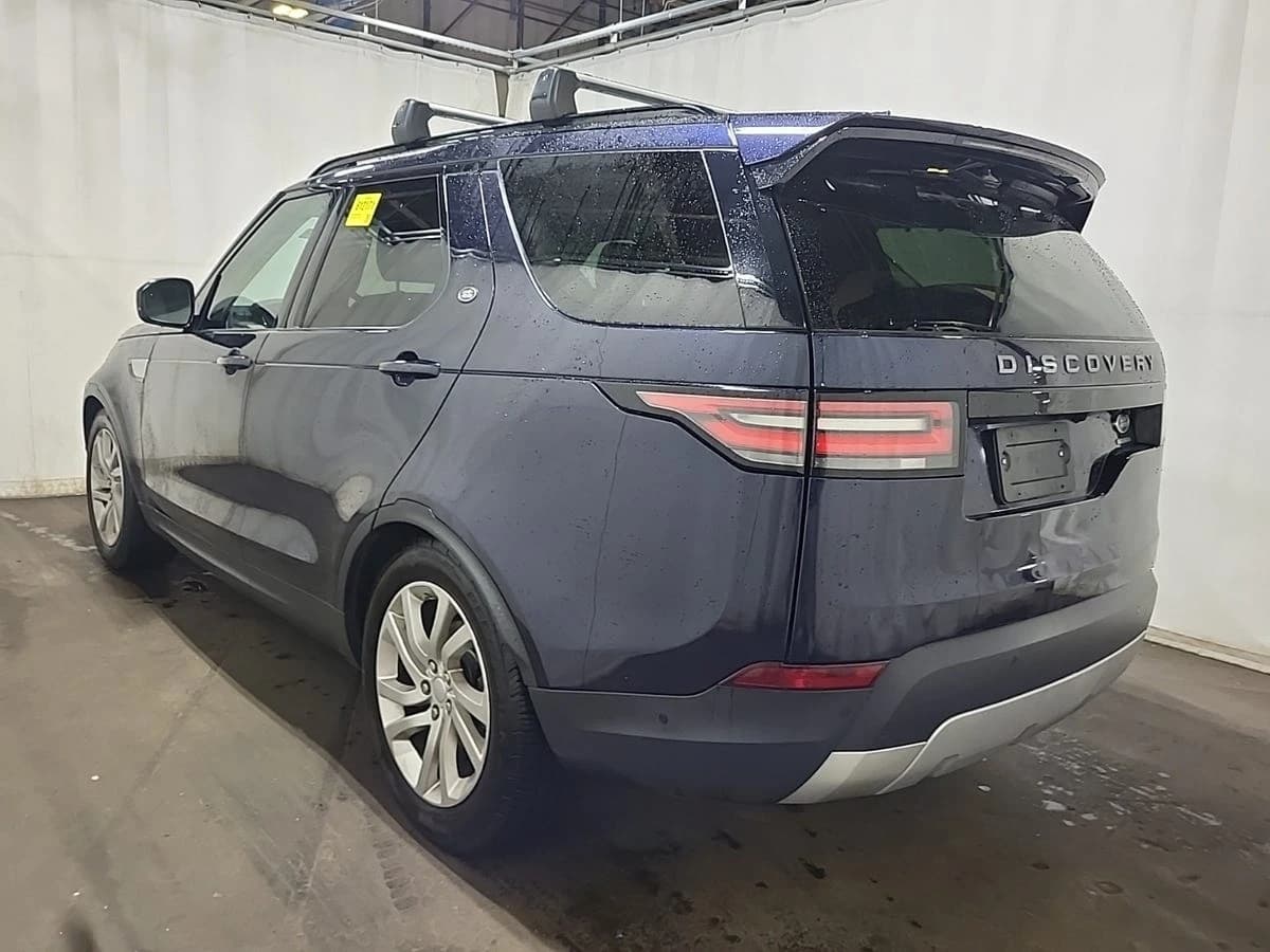 2018 Land Rover Discovery HSE — photo 3