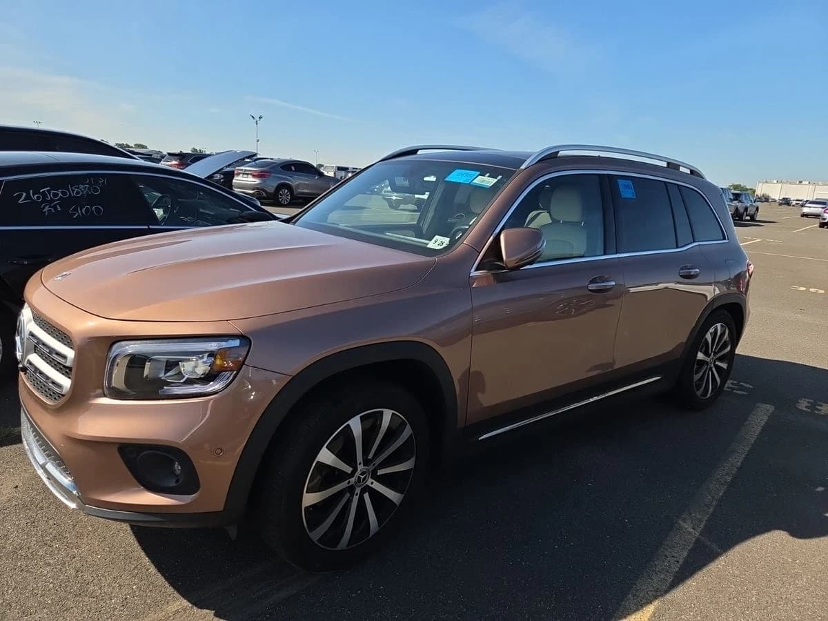 2023 Mercedes-Benz GLB 250 GLB 250 — photo 1