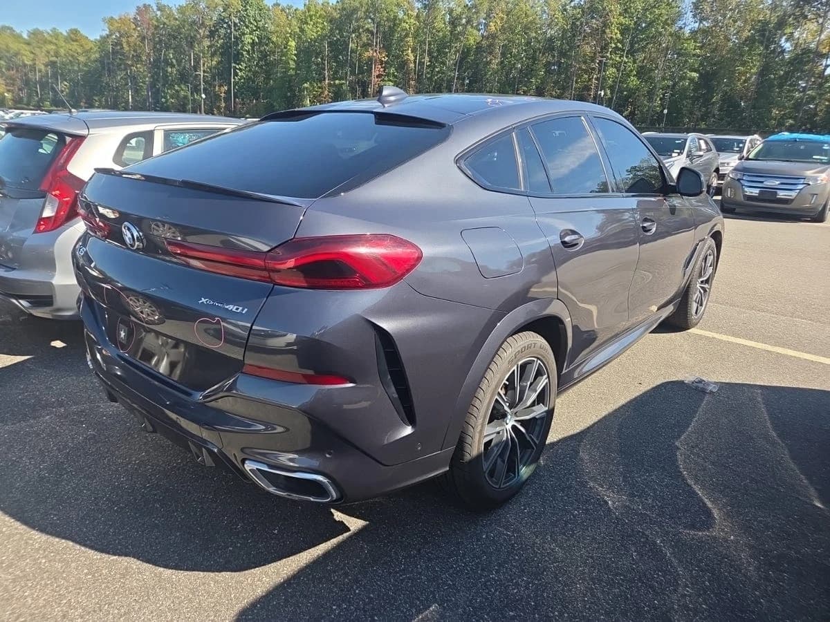 2021 BMW X6 xDrive40i — photo 5