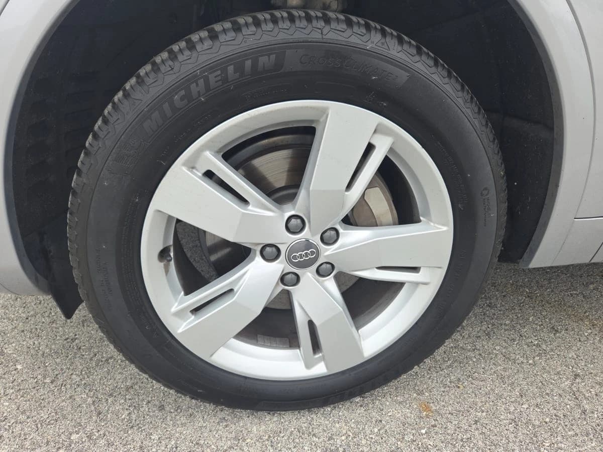 2018 Audi Q5 Premium Plus — photo 2