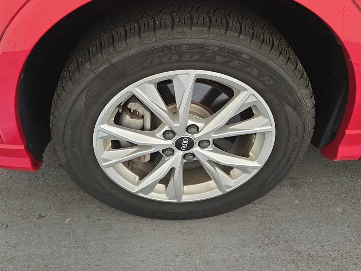 2022 Audi Q3 S line Premium Plus — photo 2