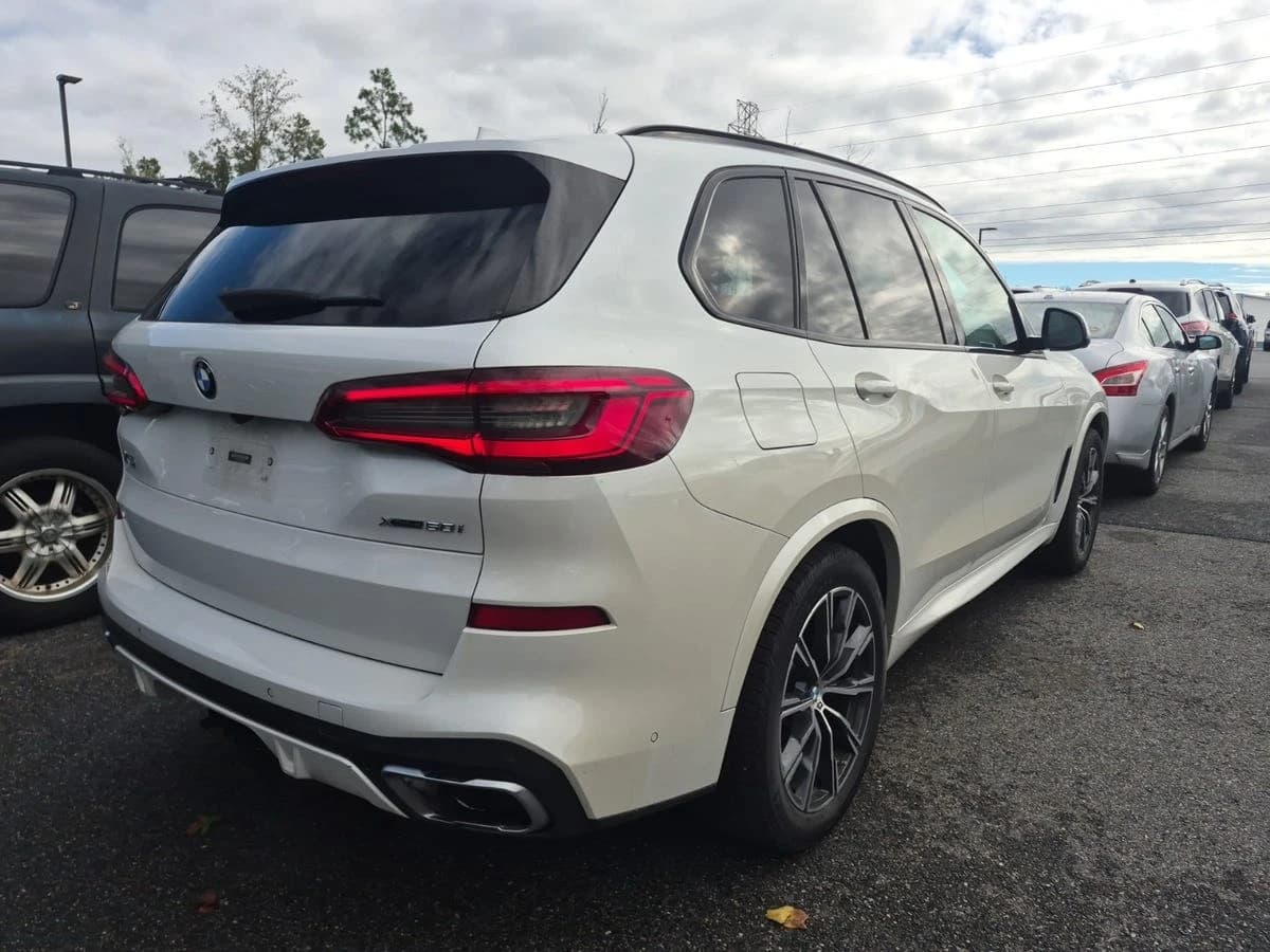 2019 BMW X5 xDrive50i — photo 5