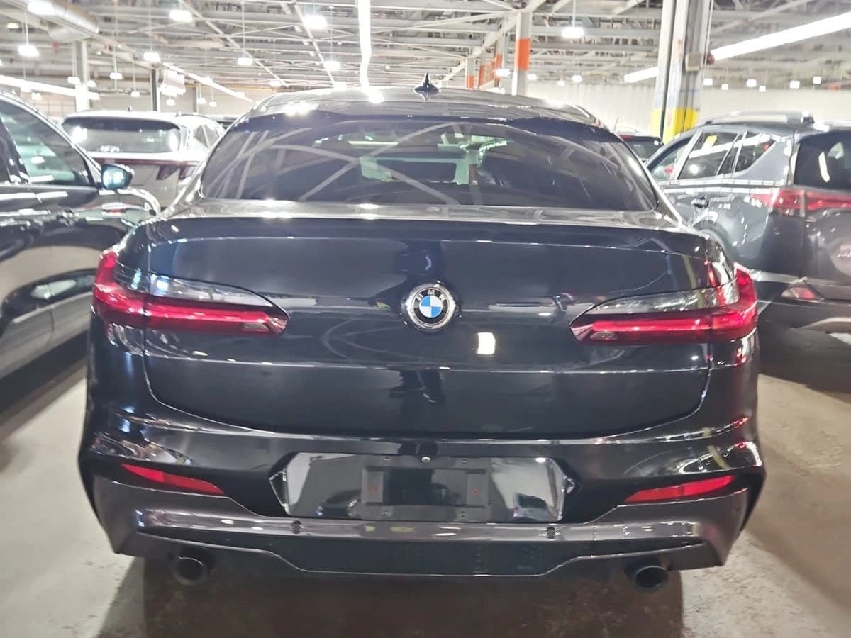 2021 BMW X4 xDrive30i — photo 4