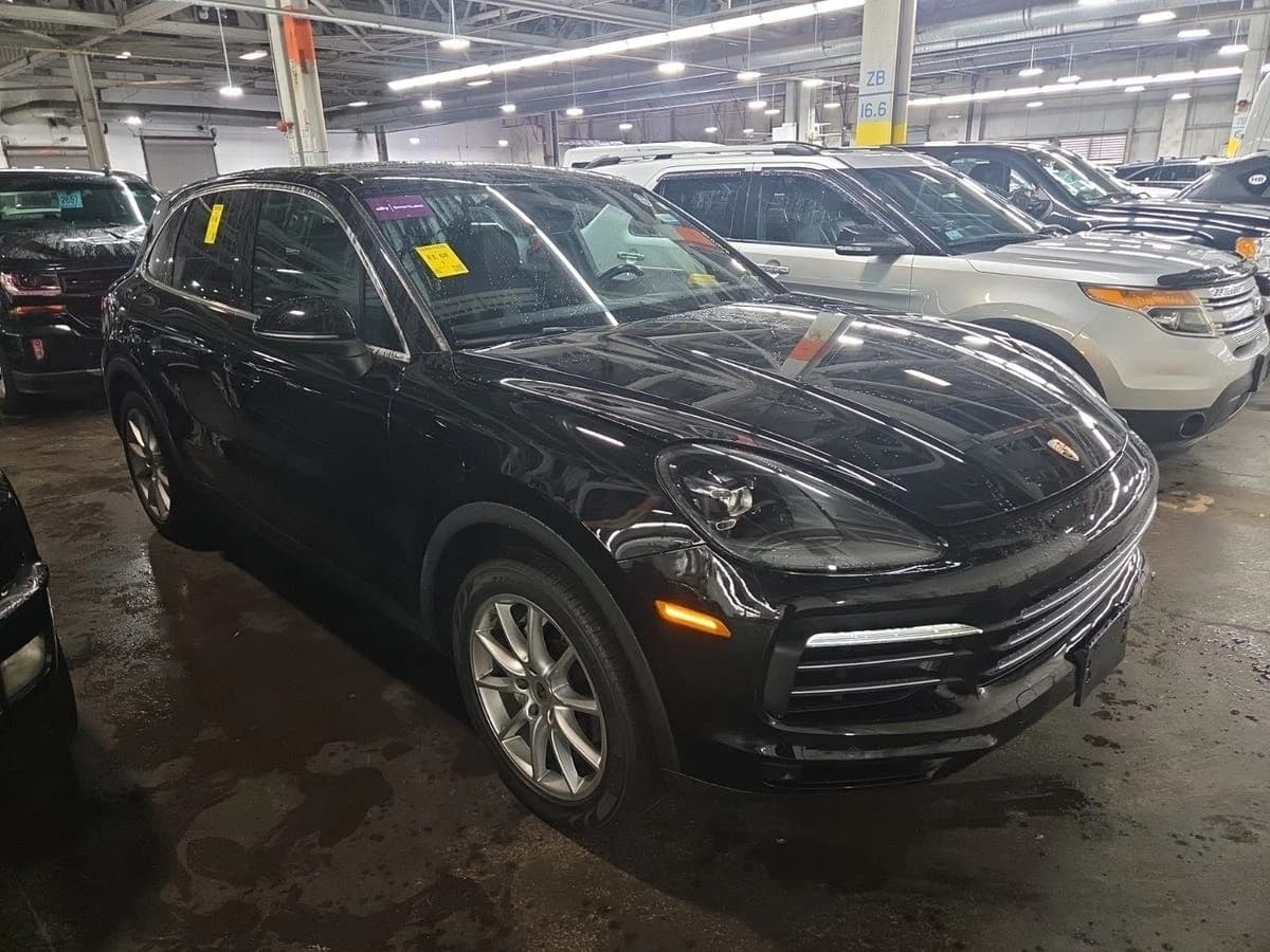 2020 Porsche Cayenne 3.0L V6 DI T/C D — photo 6