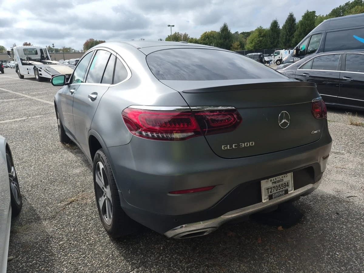 2022 Mercedes-Benz GLC 300 Coupe GLC 300 — photo 3