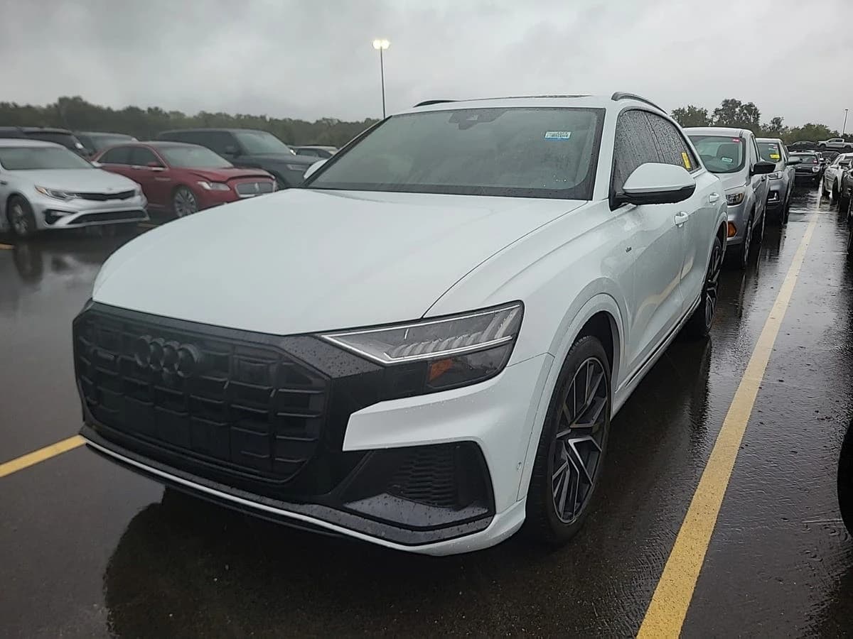 2021 Audi Q8 Prestige