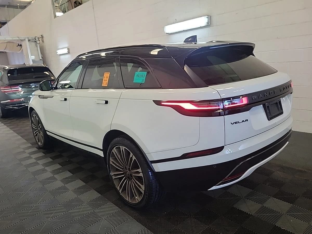 2024 Land Rover Range Rover Velar Dynamic SE — photo 3
