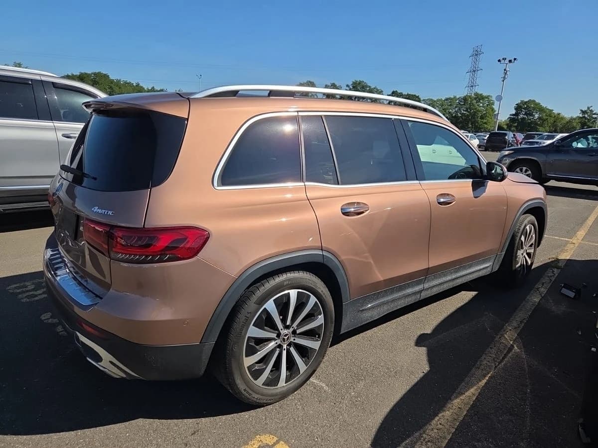 2023 Mercedes-Benz GLB 250 GLB 250 — photo 5