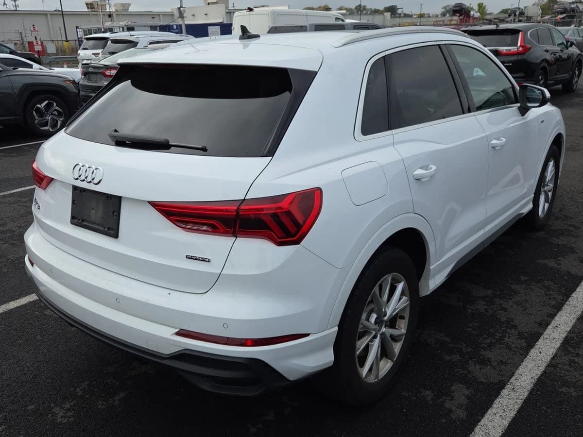 2025 Audi Q3 S line Premium — photo 5