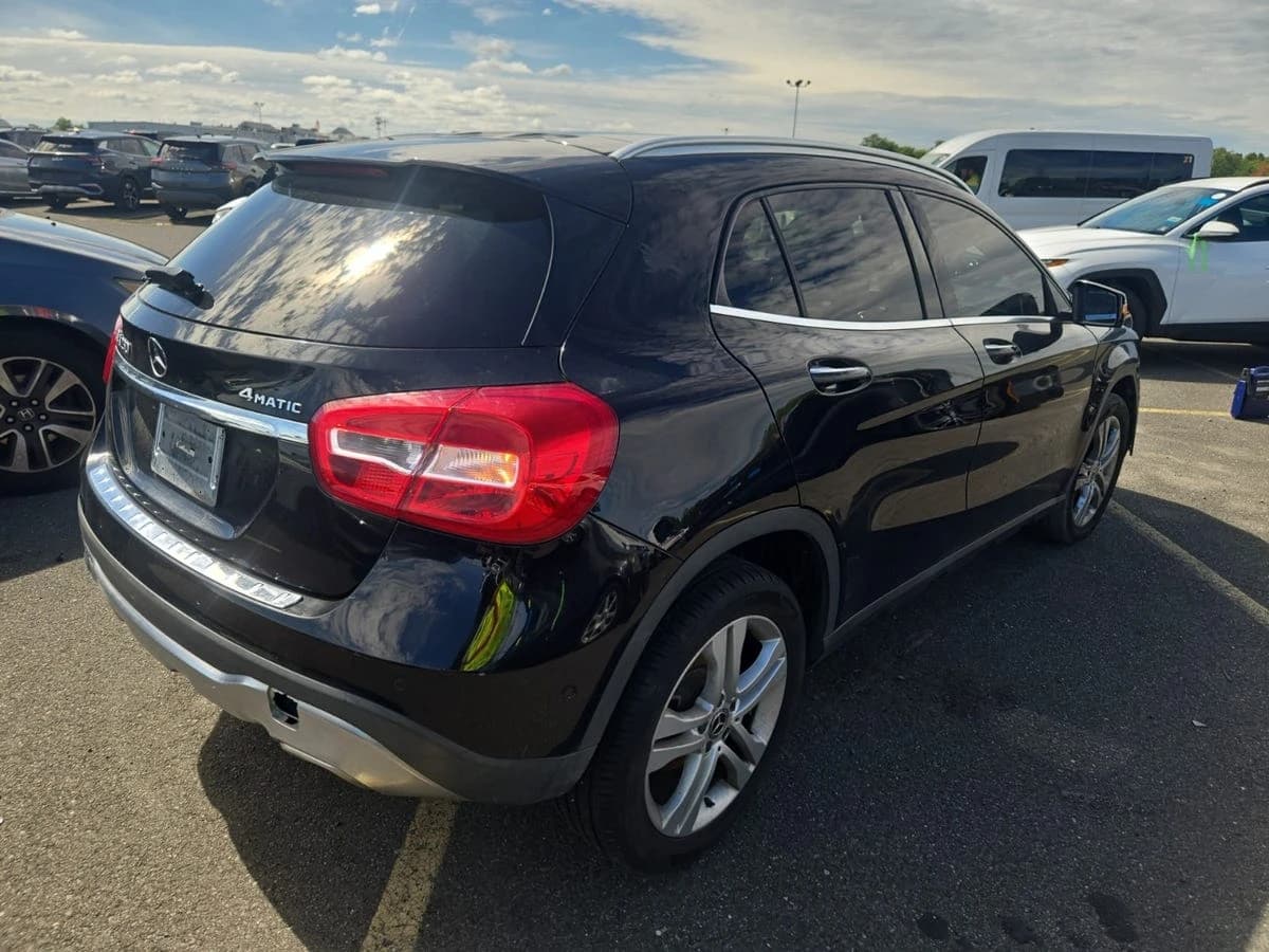 2020 Mercedes-Benz GLA 250 GLA 250 — photo 5