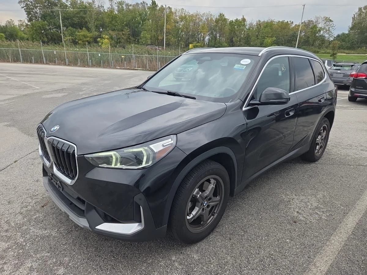 2023 BMW X1 xDrive28i — photo 1