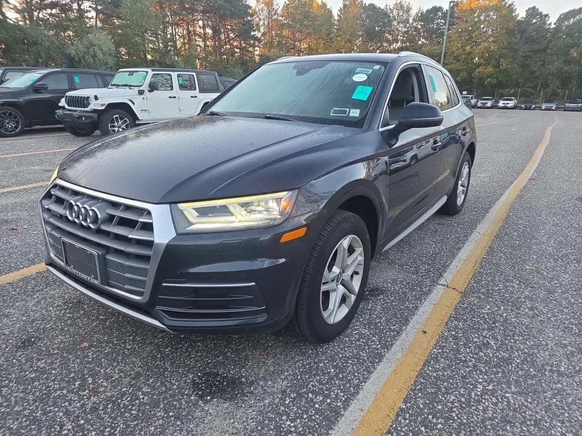 2018 Audi Q5 Premium Plus — photo 1