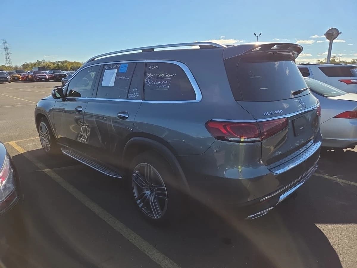 2022 Mercedes-Benz GLS 450 GLS 450 — photo 3