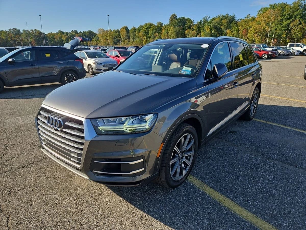 2019 Audi Q7 Premium Plus — photo 1