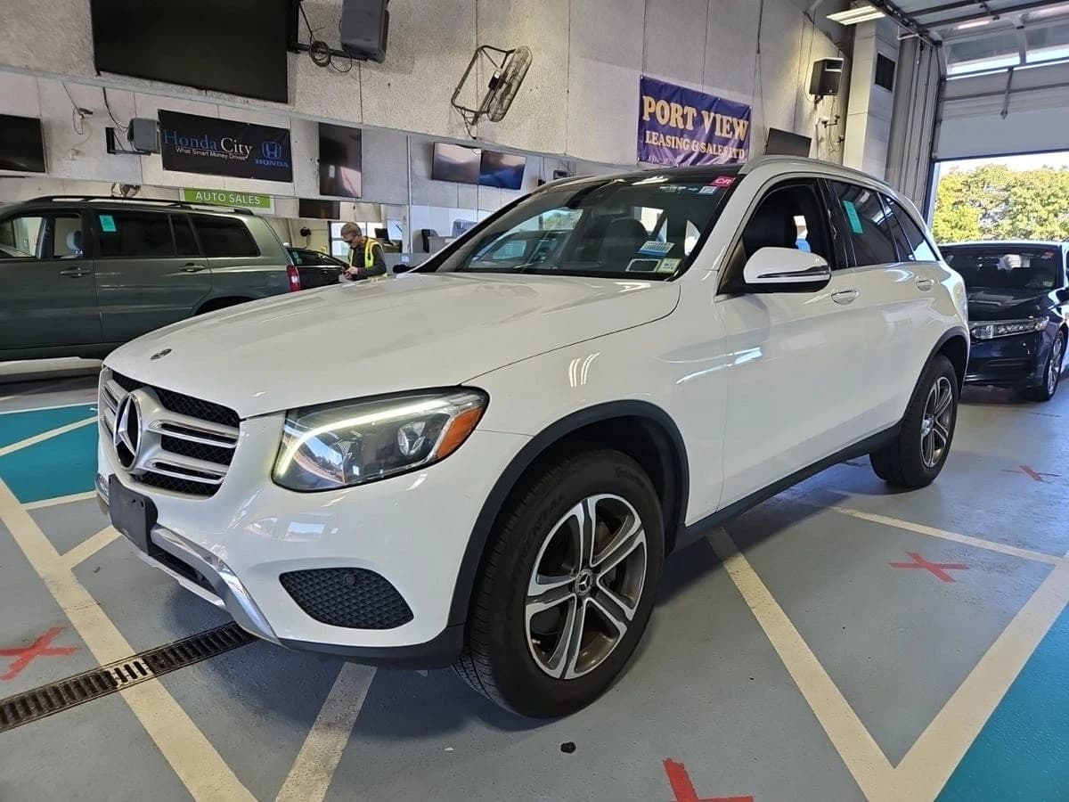 2019 Mercedes-Benz GLC 300 GLC 300