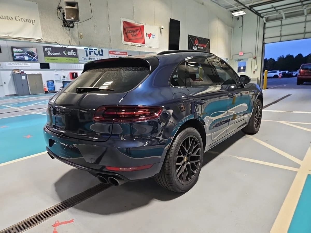 2018 Porsche Macan GTS — photo 5