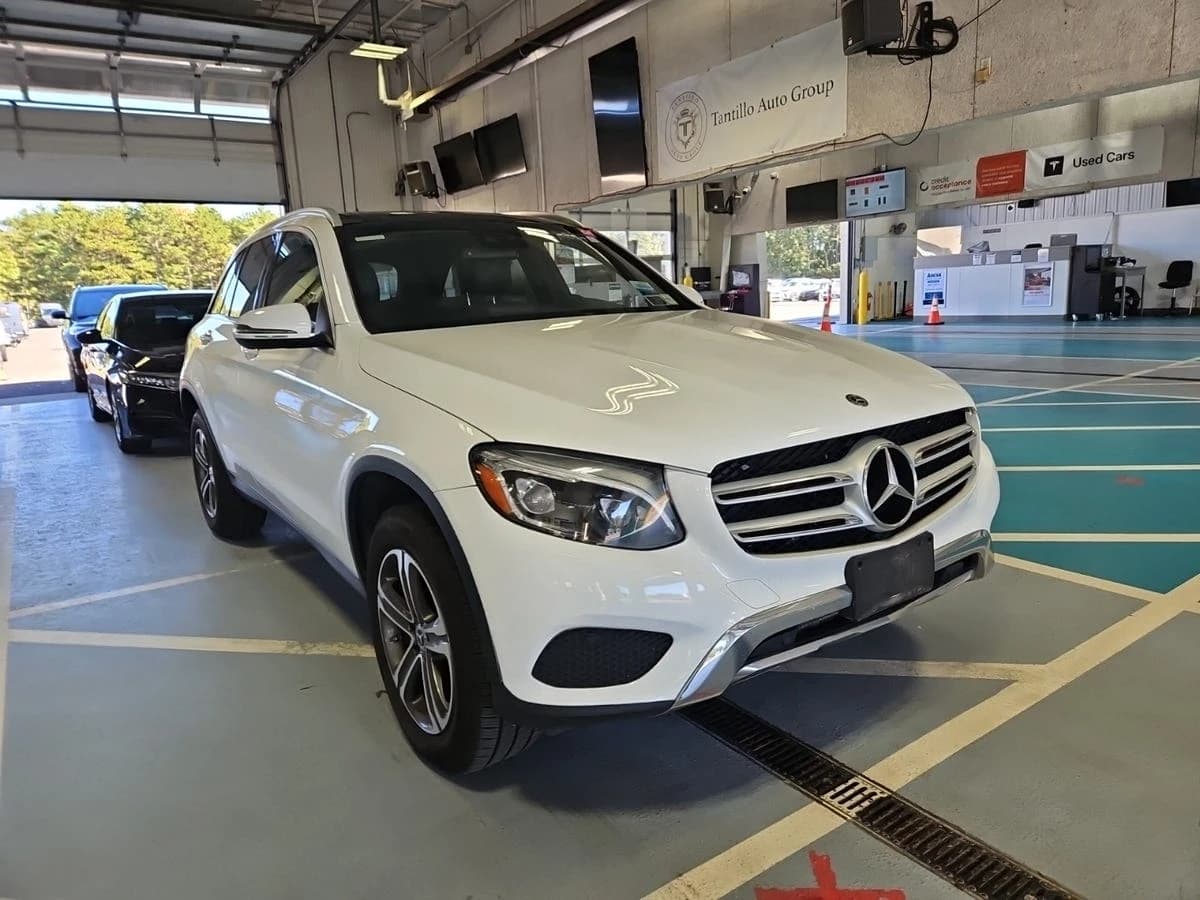 2019 Mercedes-Benz GLC 300 GLC 300 — photo 6