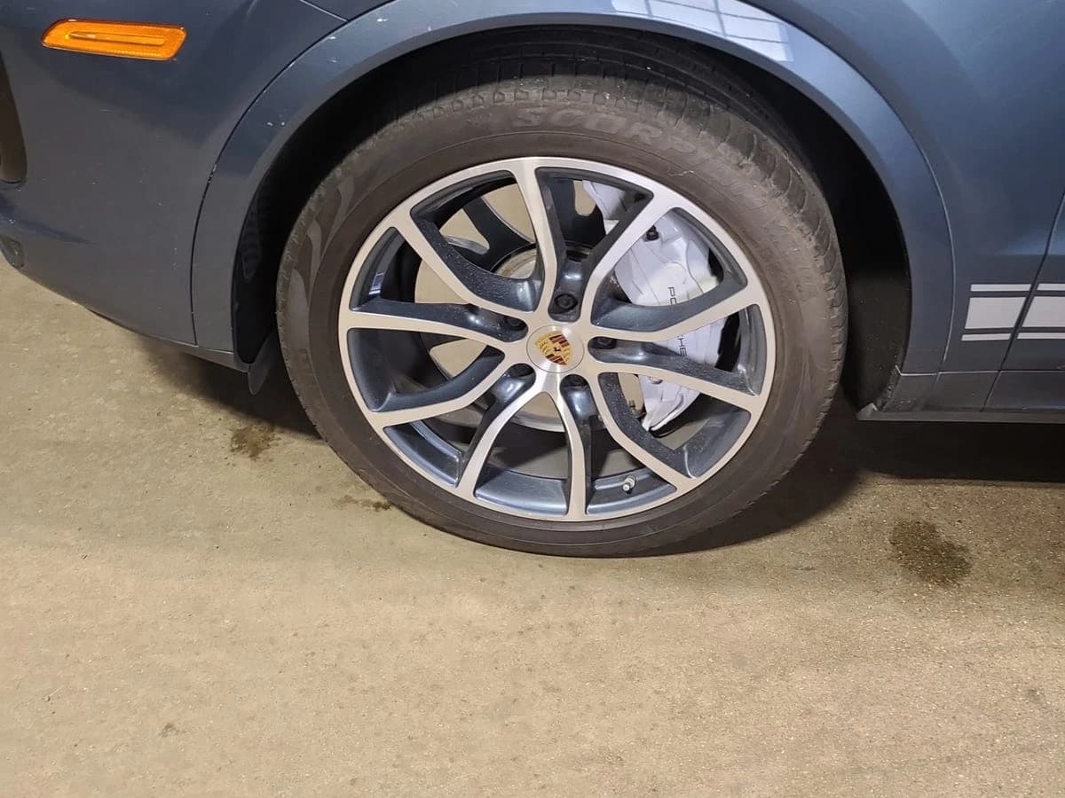 2020 Porsche Cayenne Turbo — photo 2