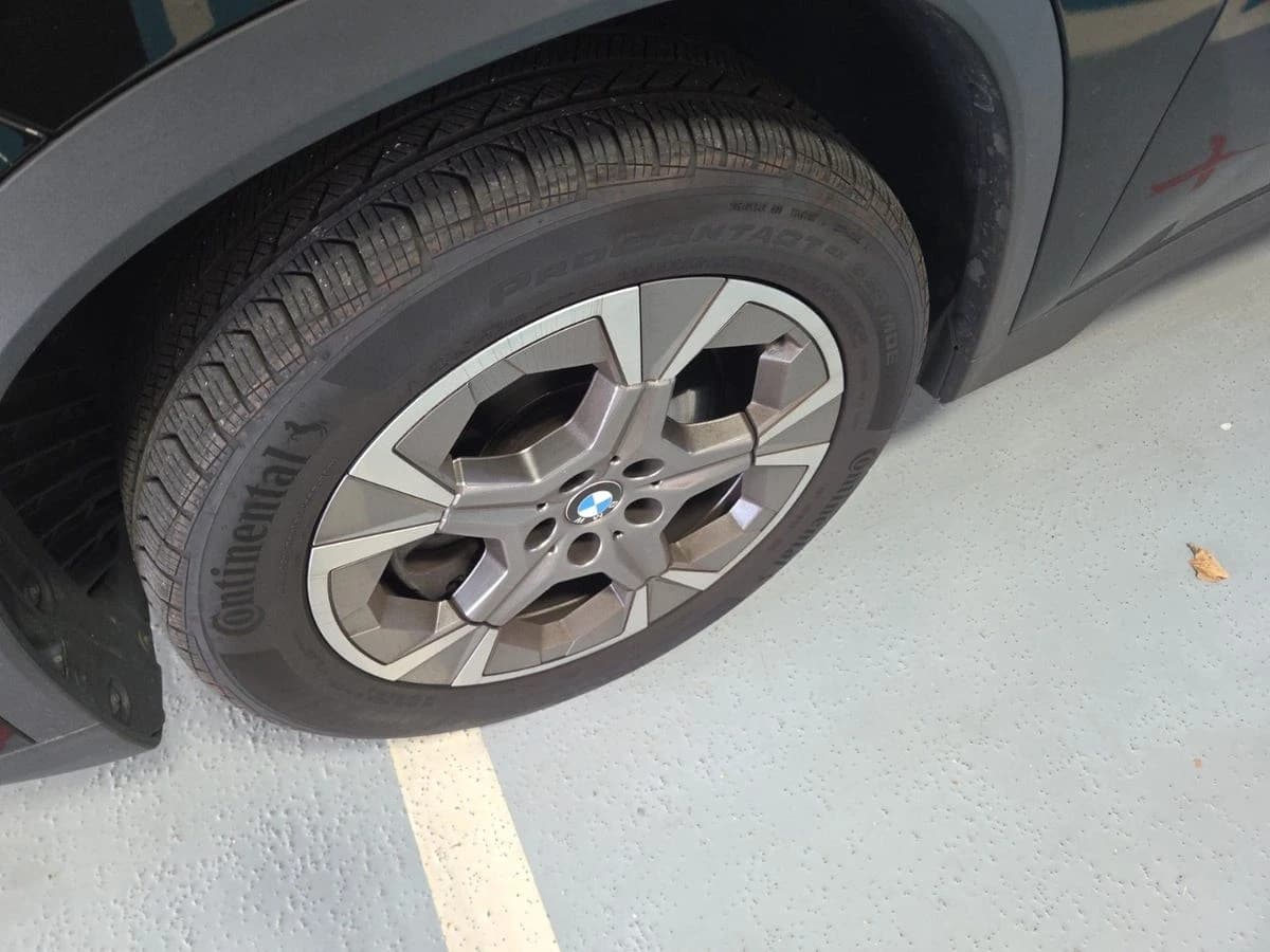 2023 BMW X1 xDrive28i — photo 2