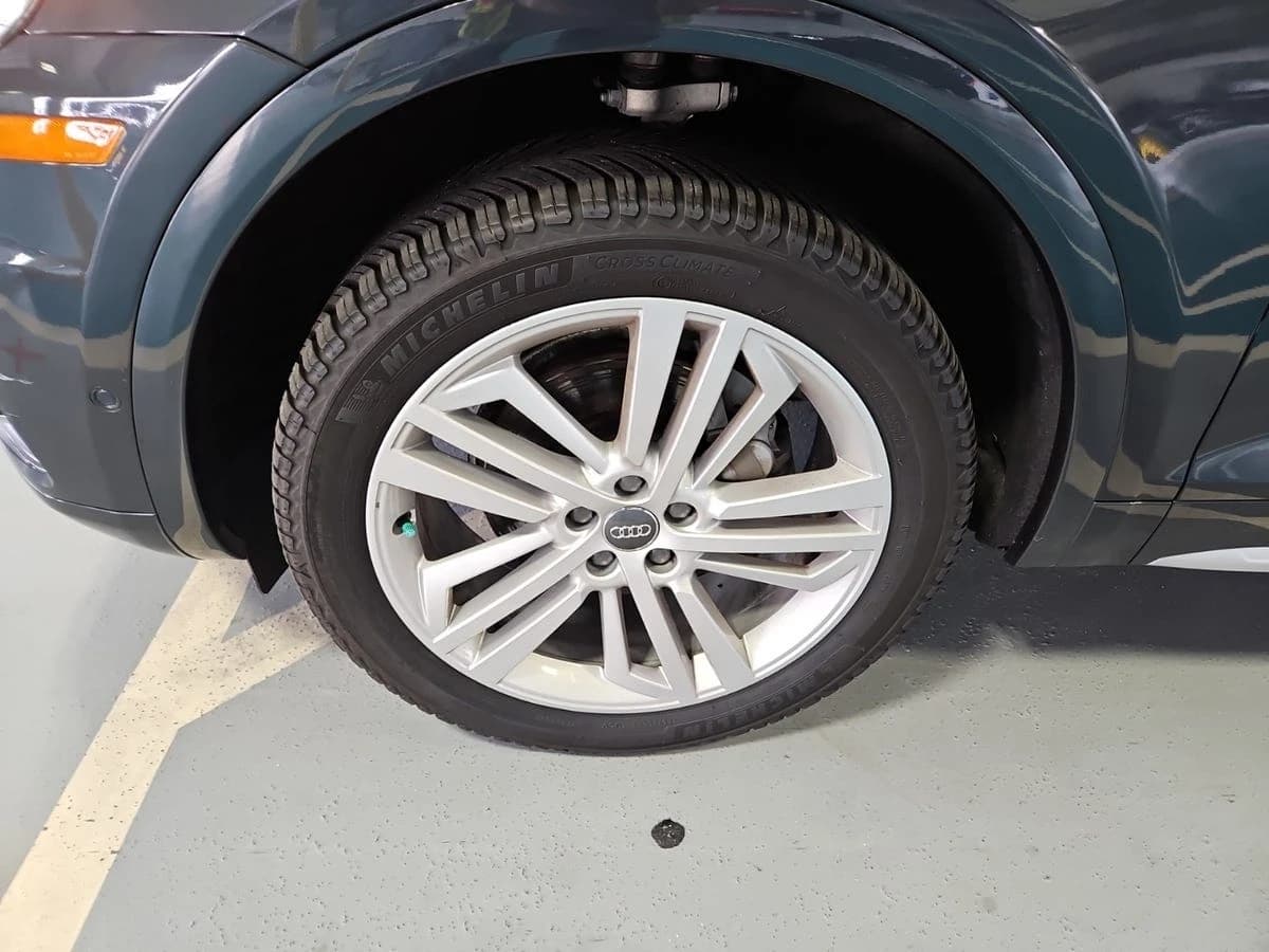 2019 Audi Q5 Prestige — photo 2
