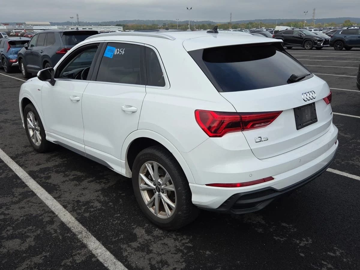 2025 Audi Q3 S line Premium — photo 3