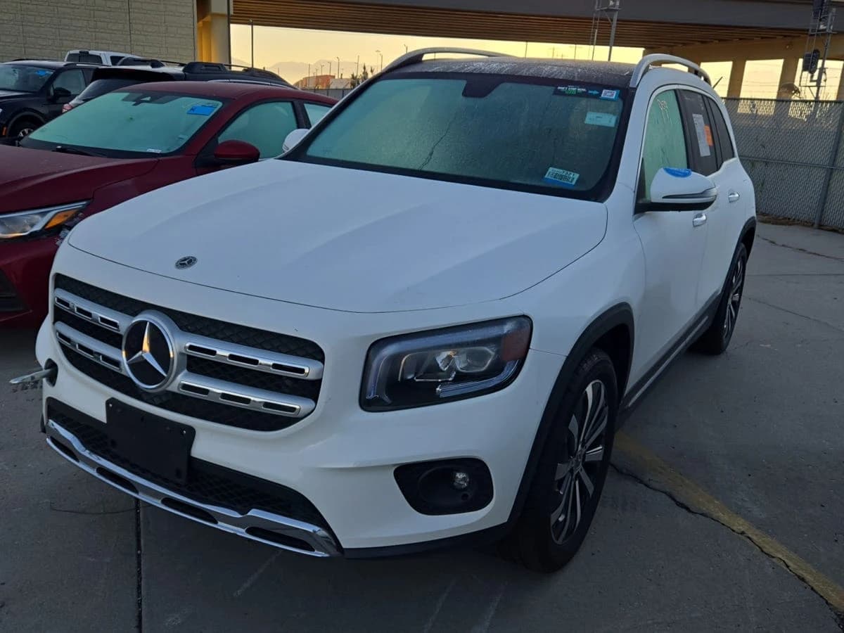 2021 Mercedes-Benz GLB 250 GLB 250 — photo 1