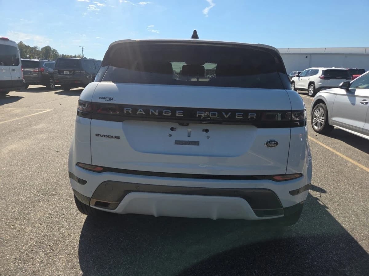 2021 Land Rover Range Rover Evoque R-Dynamic SE — photo 4