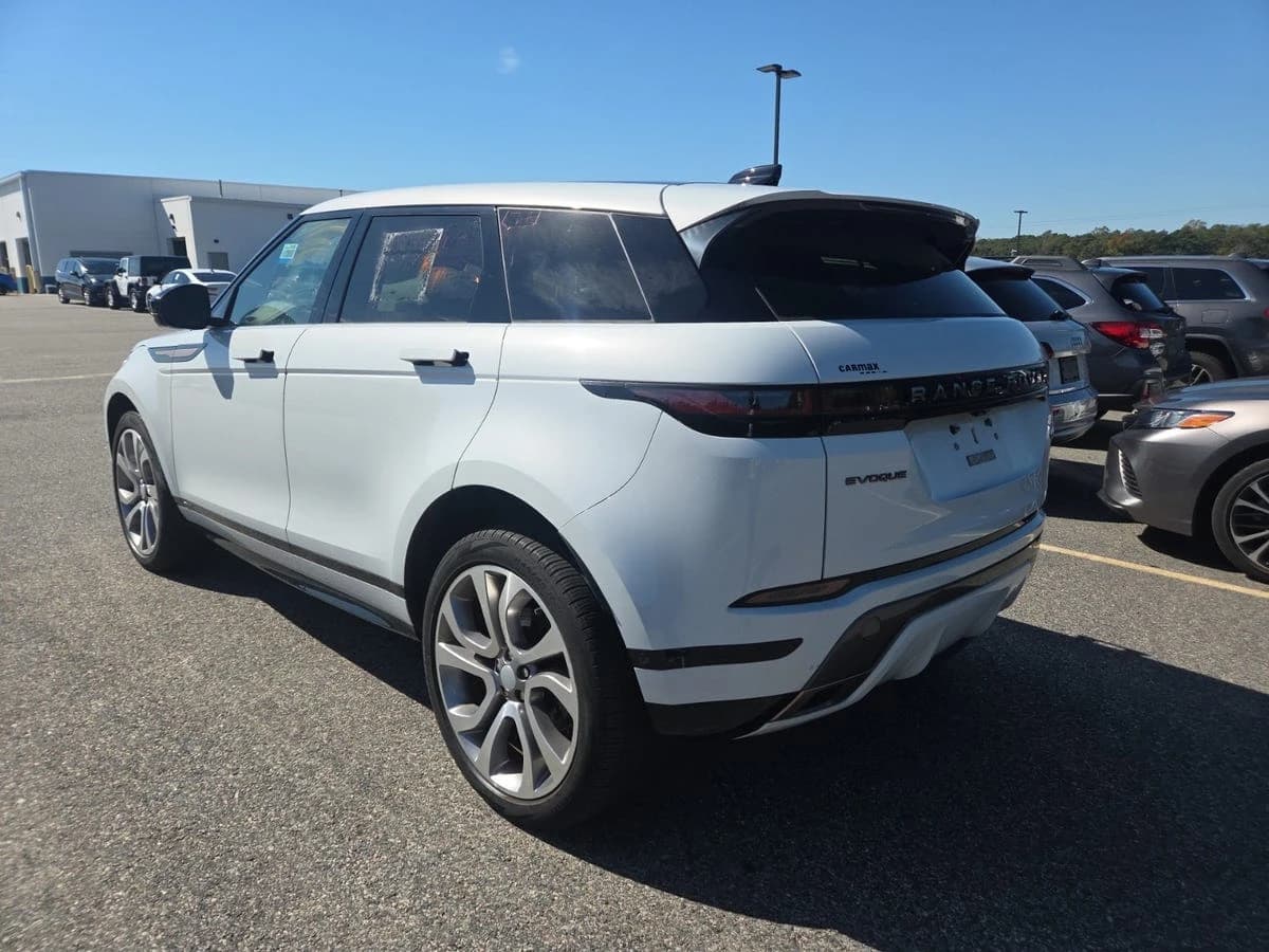 2021 Land Rover Range Rover Evoque R-Dynamic SE — photo 3