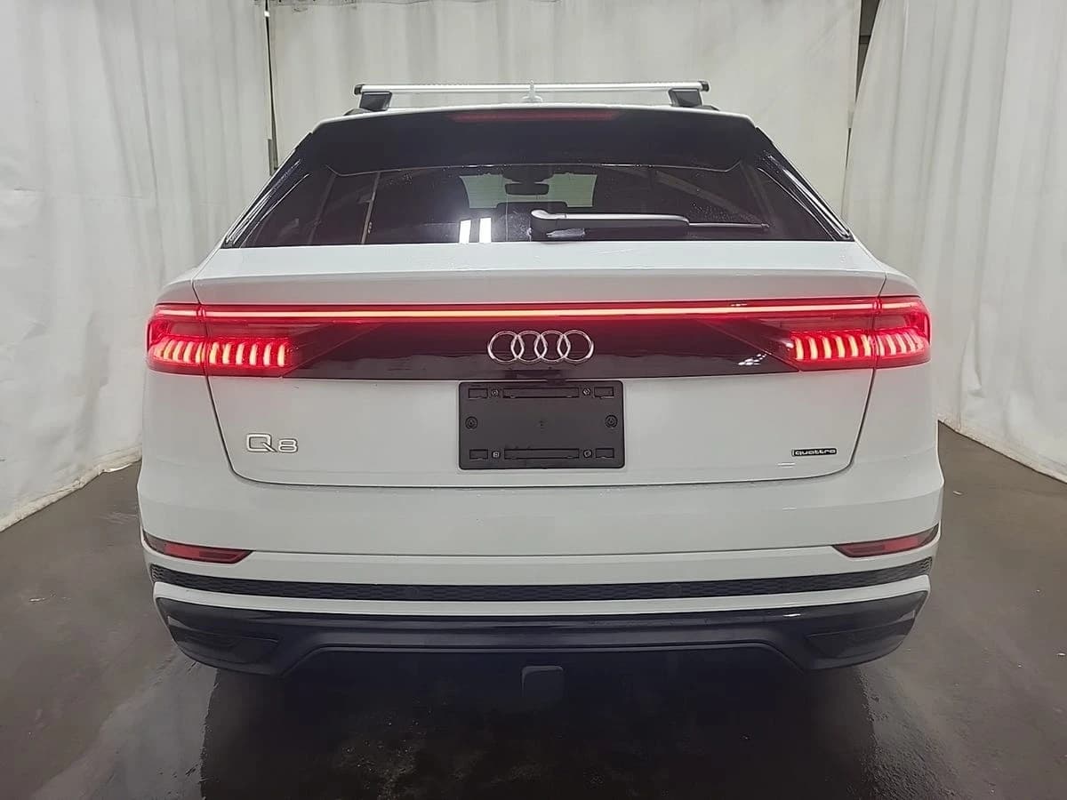 2021 Audi Q8 Prestige — photo 5