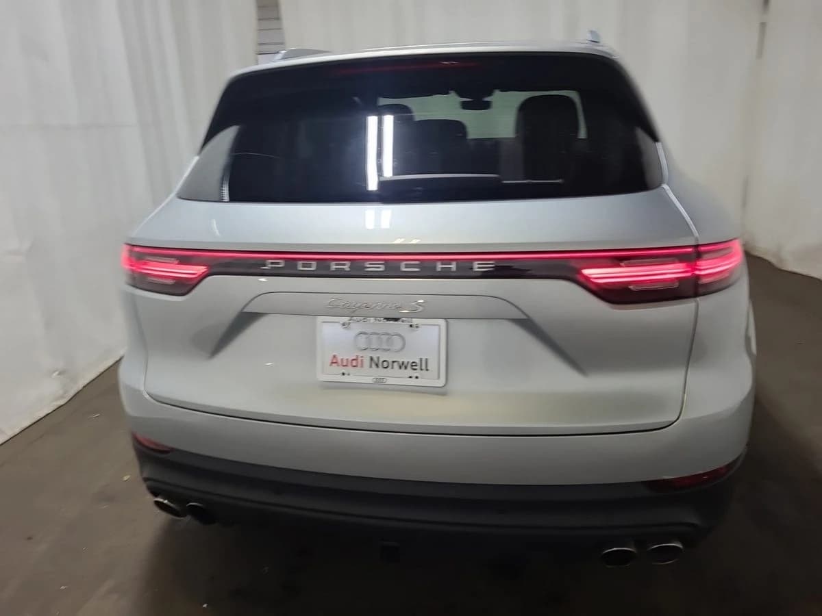 2019 Porsche Cayenne S — photo 5