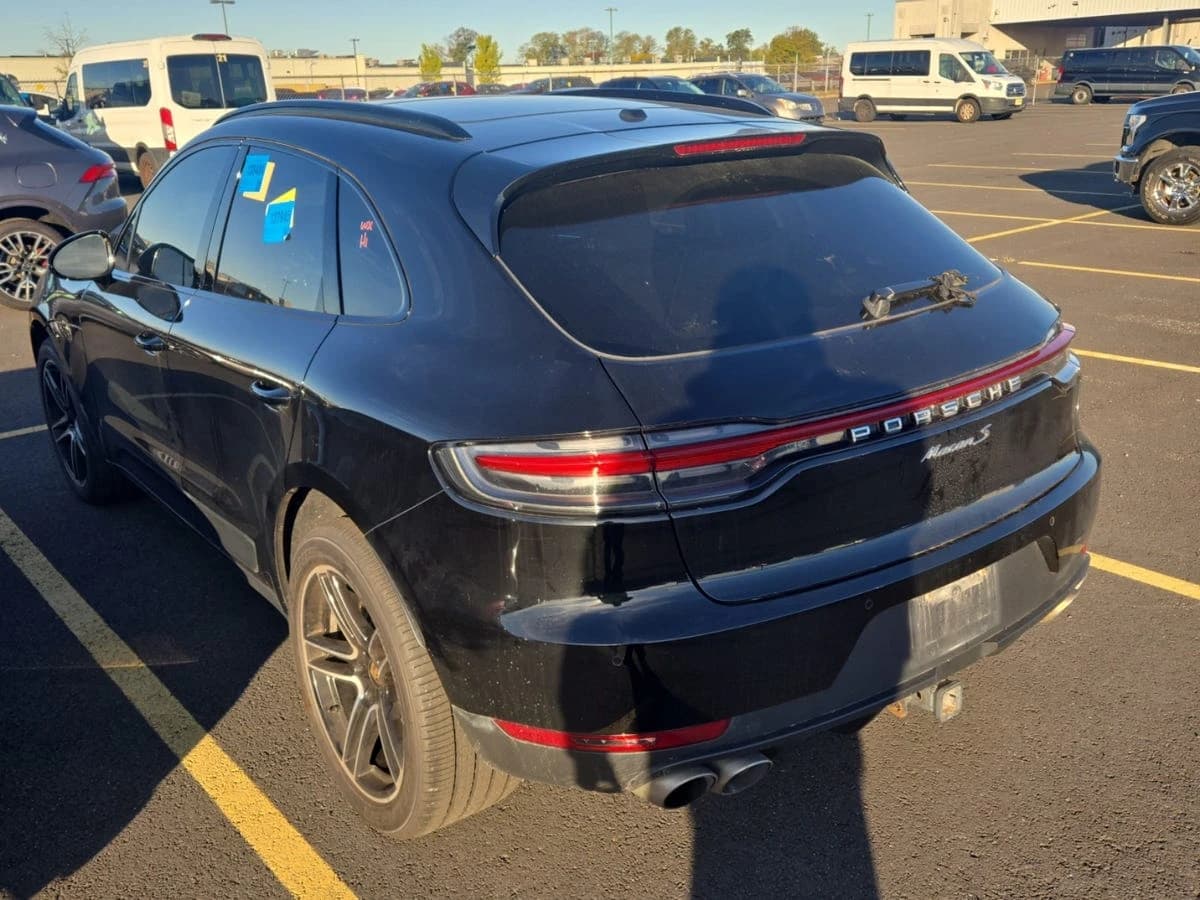 2020 Porsche Macan S — photo 3