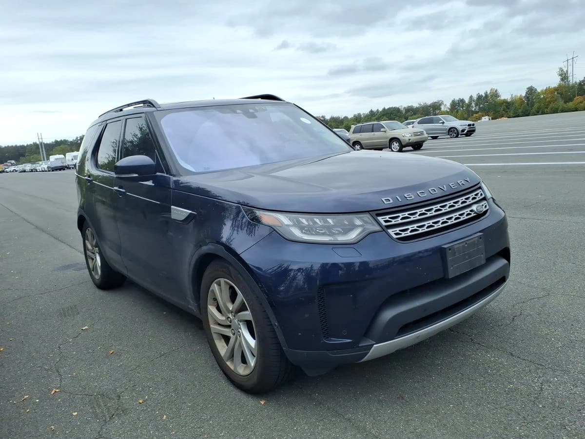 2018 Land Rover Discovery HSE — photo 6
