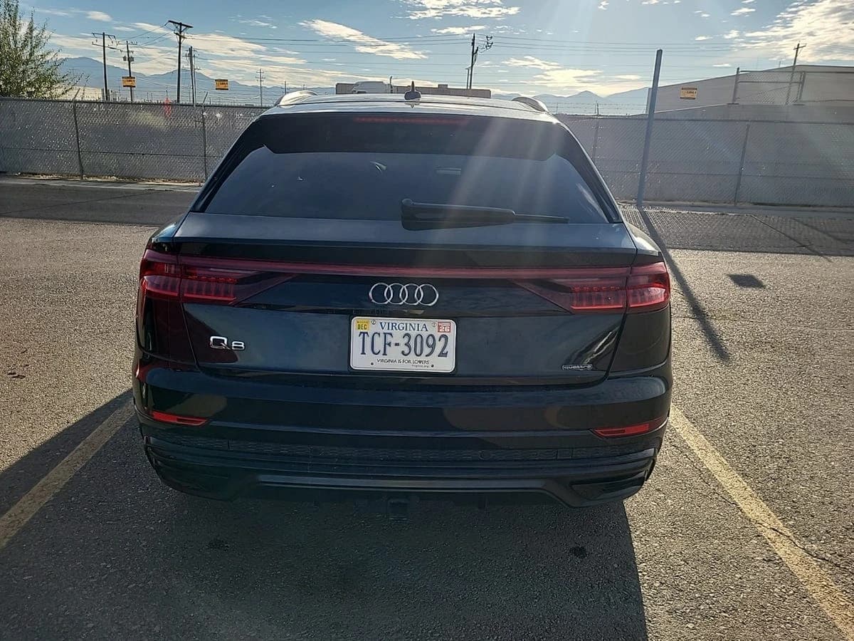 2019 Audi Q8 Prestige — photo 4