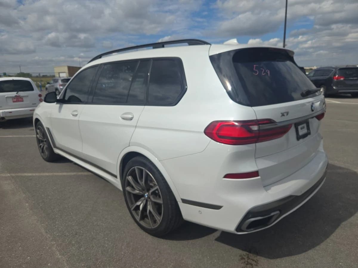 2020 BMW X7 M50i — photo 3