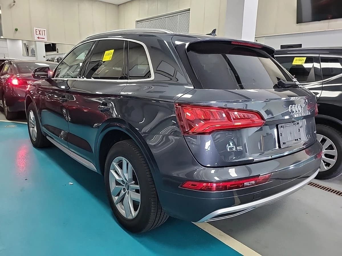 2020 Audi Q5 Premium — photo 3