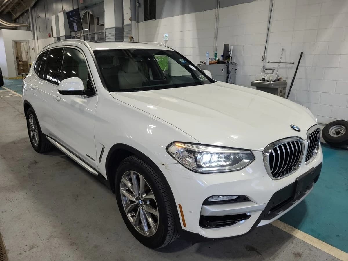 2018 BMW X3 xDrive30i — photo 6