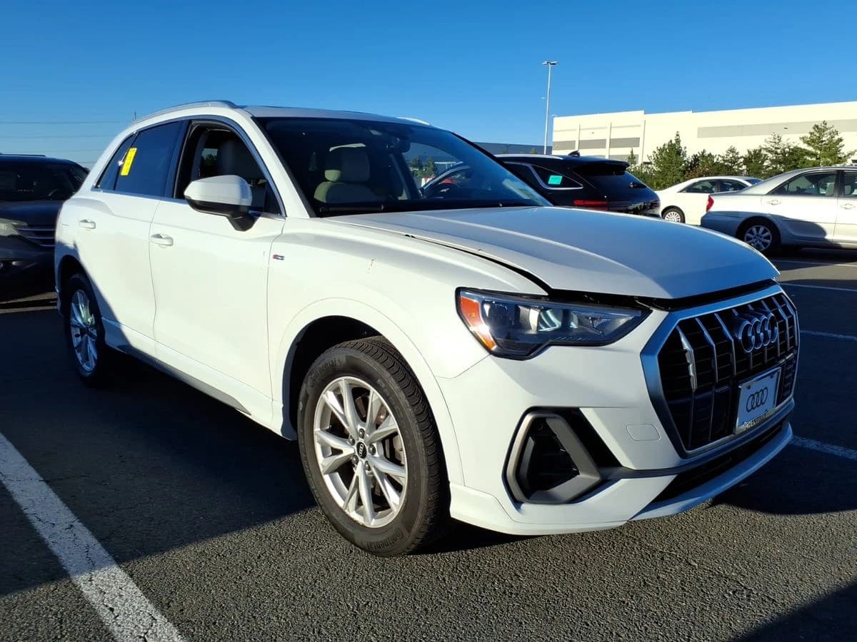 2021 Audi Q3 S line Premium — photo 6