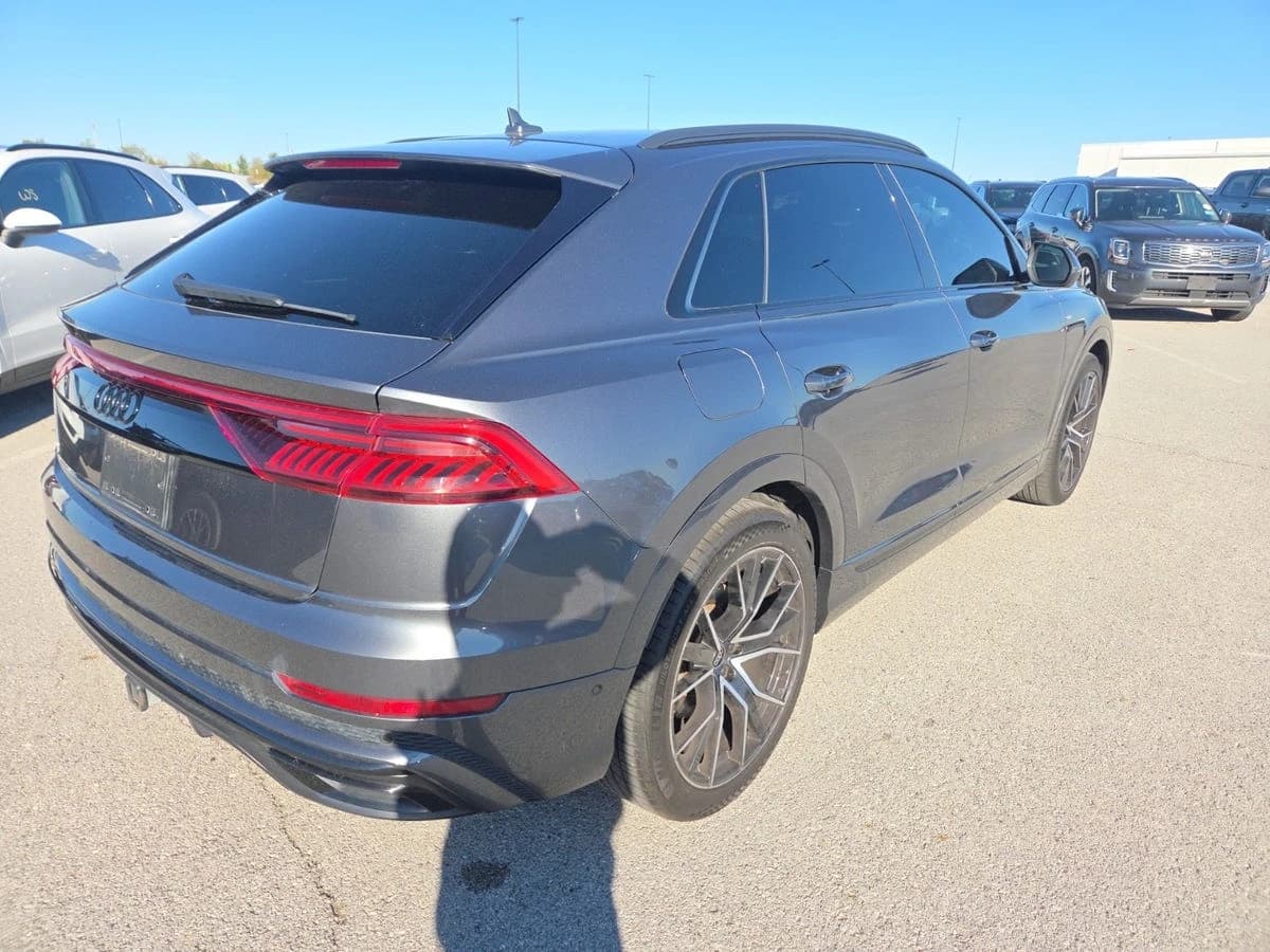 2019 Audi Q8 Prestige — photo 5