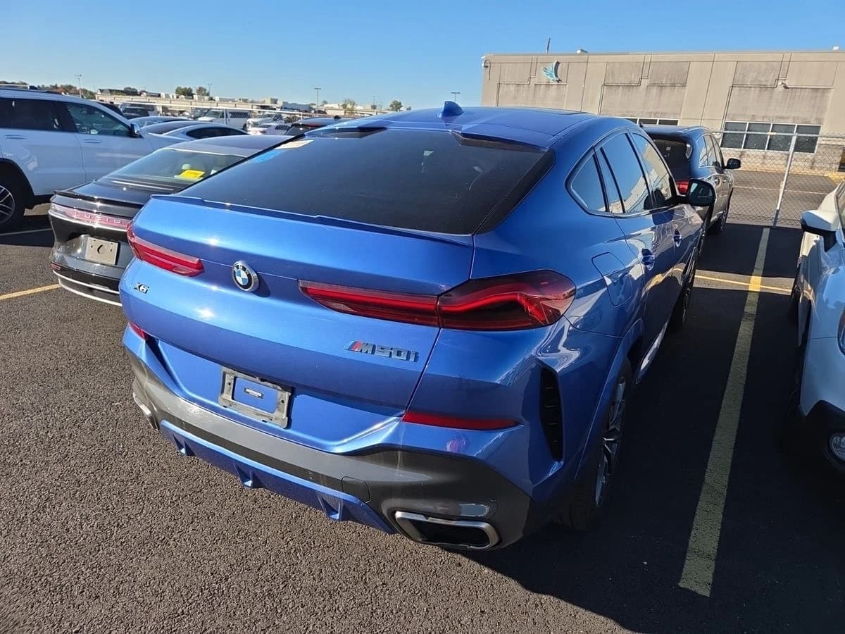 2020 BMW X6 M50i — photo 5