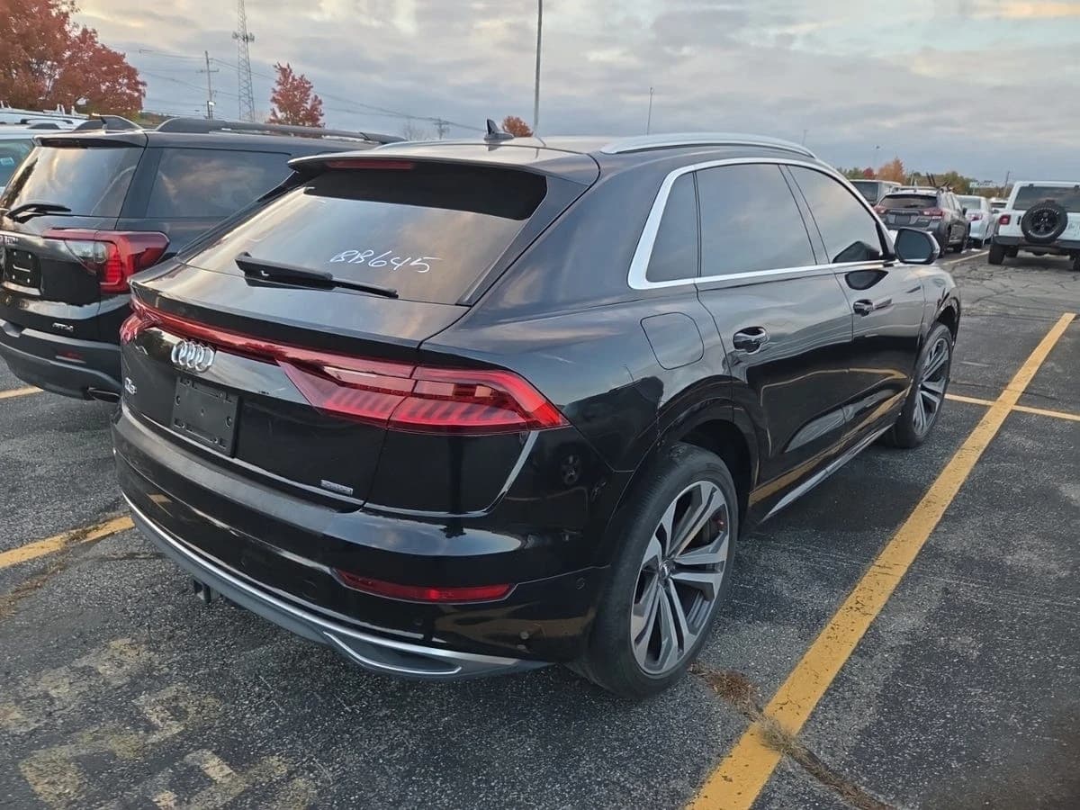 2019 Audi Q8 Premium Plus — photo 5