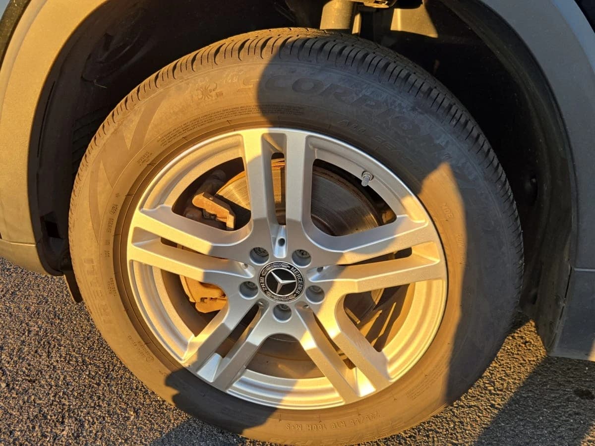 2020 Mercedes-Benz GLB 250 GLB 250 — photo 2