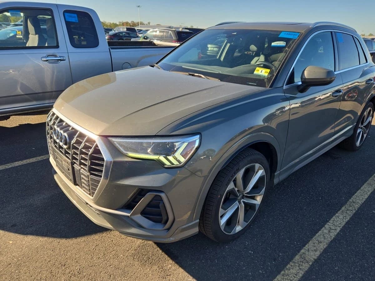 2019 Audi Q3 S line Premium Plus